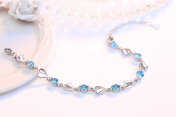 Silver Heart Bracelet - Eloria