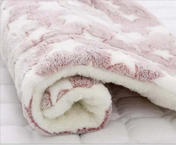 Warm Cat Blanket – SnuggleSoft