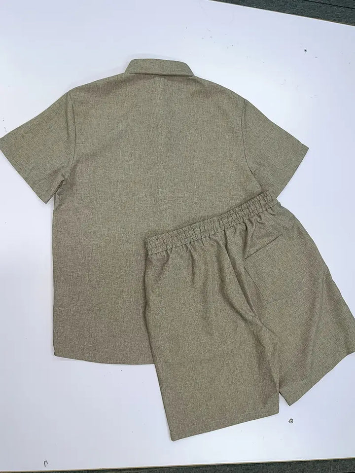 Modisk khaki herresommersæt – Dario