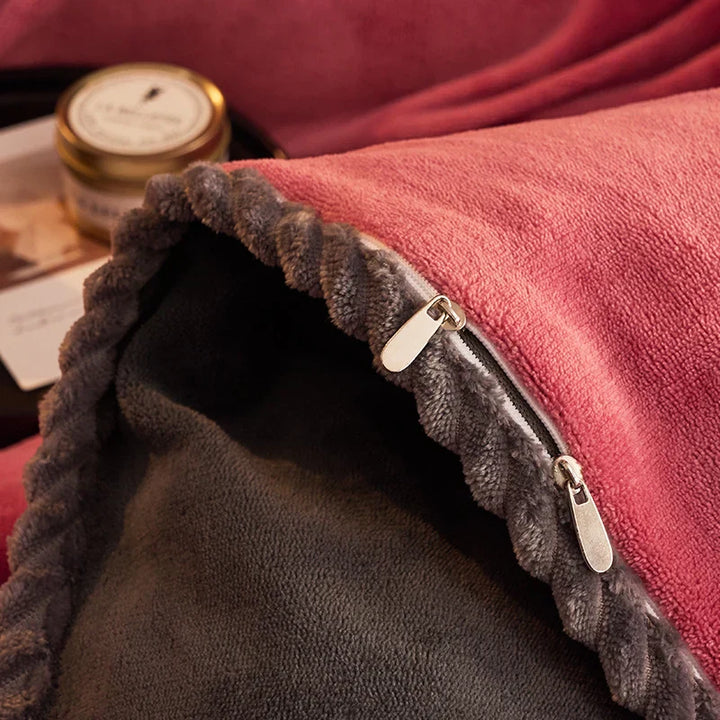 Luxurious Velvet Fleece Bedding Set – PlushHaven