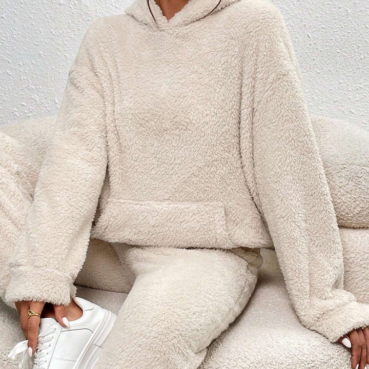 Ultra-comfortable teddy house suit with hood - Lana