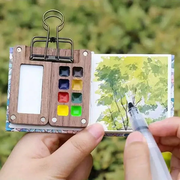 Compact Creativity – Anywhere and Anytime – KunstZet Watercolor Set