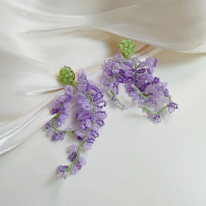 Wisteria dusk-øredobber med skogstema – Aurelia