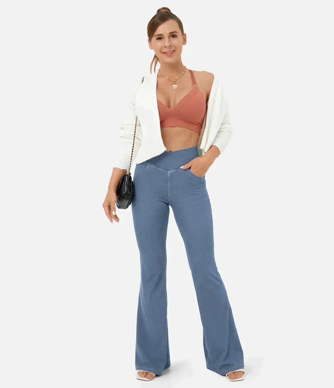 Jeans bootcut elegantes para mujer - Rosa