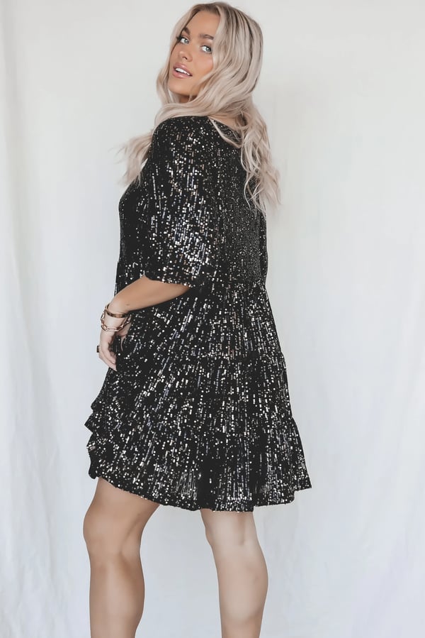 Vestido línea A - ShimmerFlow