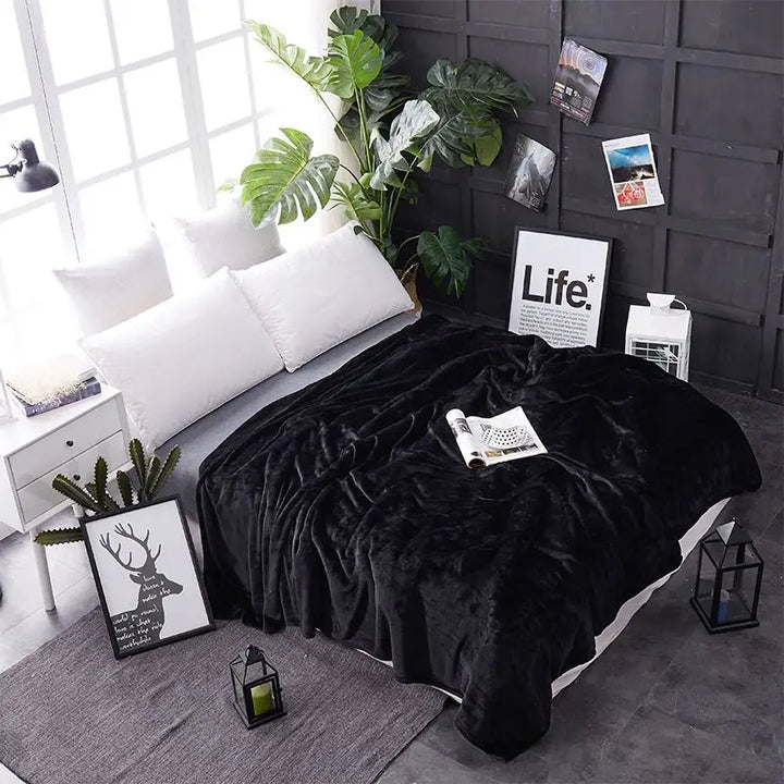 All-Season Thick Fleece Blanket - CozySeasons