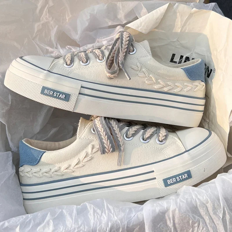Sneakers Daisy Dance - Oktoberfest 2026