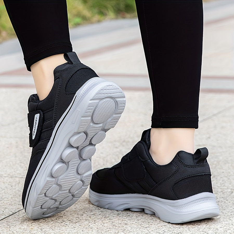 Comfortable running shoes with Velcro fastener - EasyStride