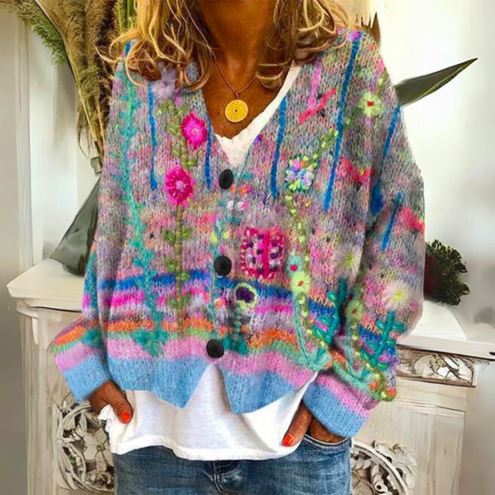 Warm women's knitted cardigan with print – Liv