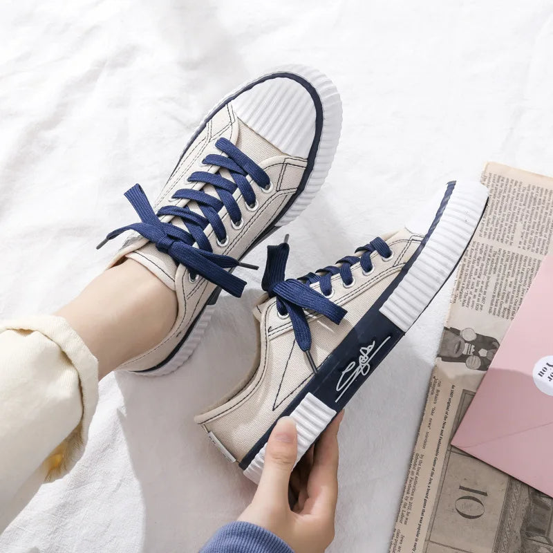 Sneakers Kitty Kickers - Oktoberfest 2026