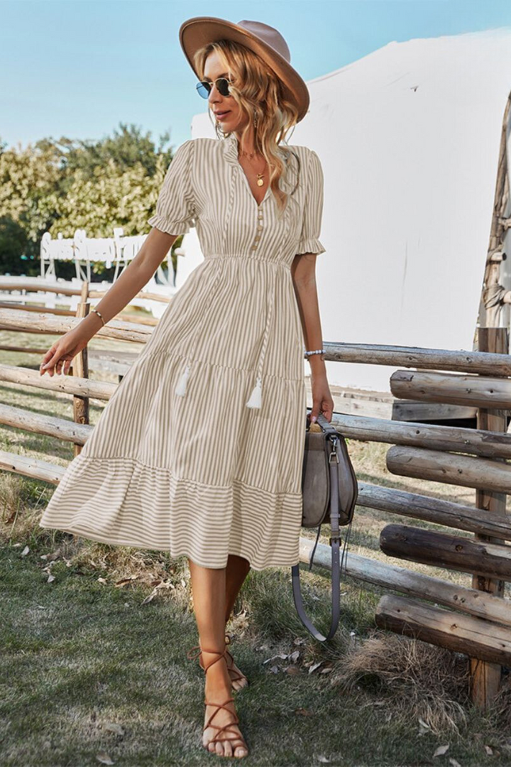 Stribet sommer-midikjole – Amira