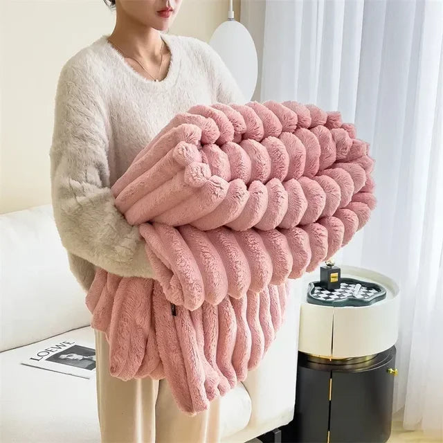 Ultimate Warm Plush Blanket - PlushNest