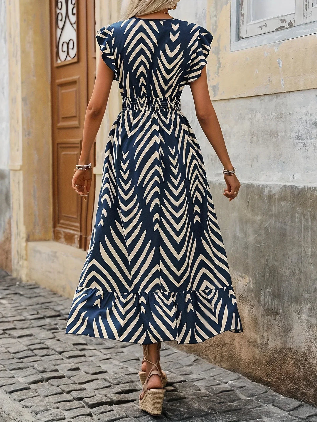 Twisted Waist Dress with Print | Isabella | Stylish and Chic