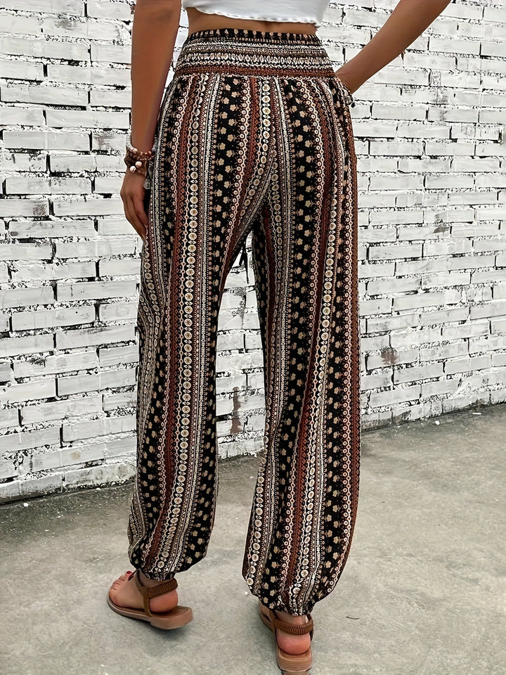 Boho damebukser med høj talje, print og smocket talje – Linara