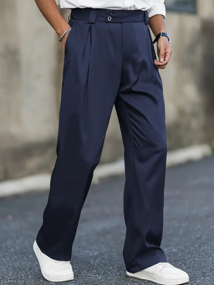 Loosely cut pants with pleats – Matteo