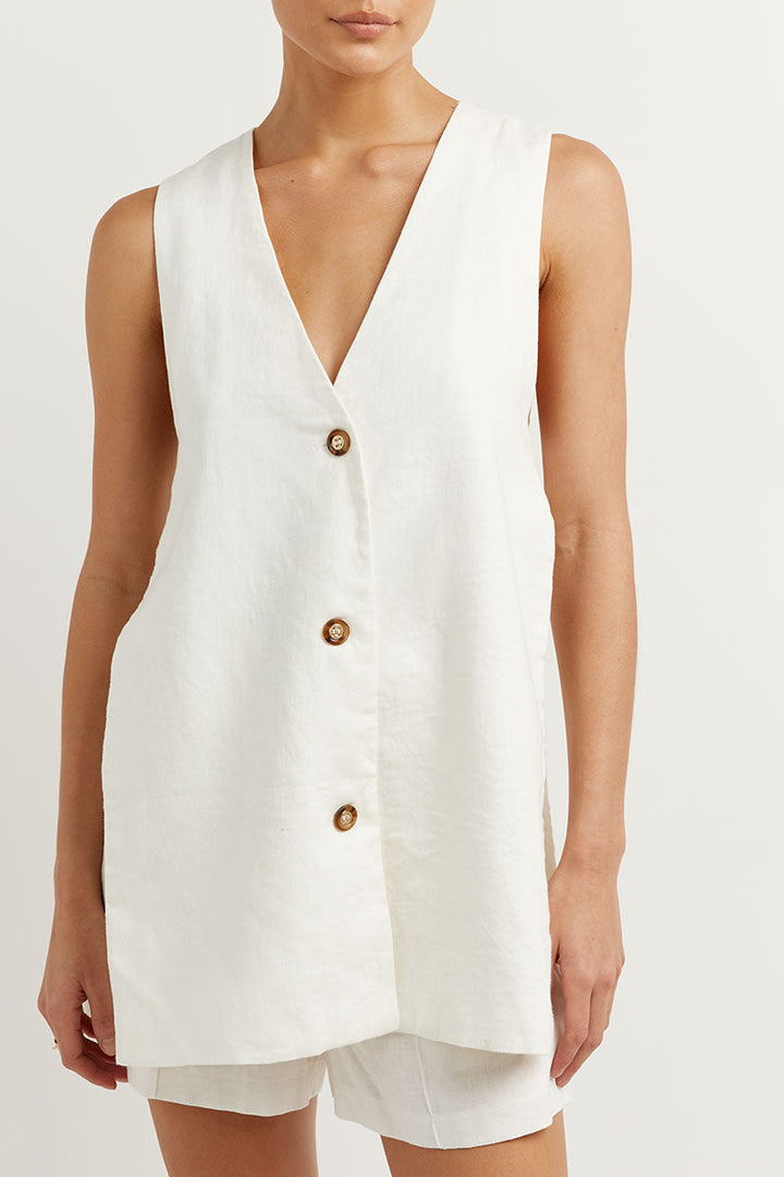 Women's summer set with sleeveless vest and high-waisted shorts – Sylvie