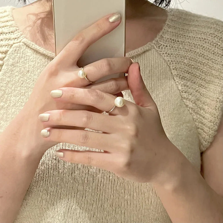 Classic Adjustable Pearl Ring – Sofia