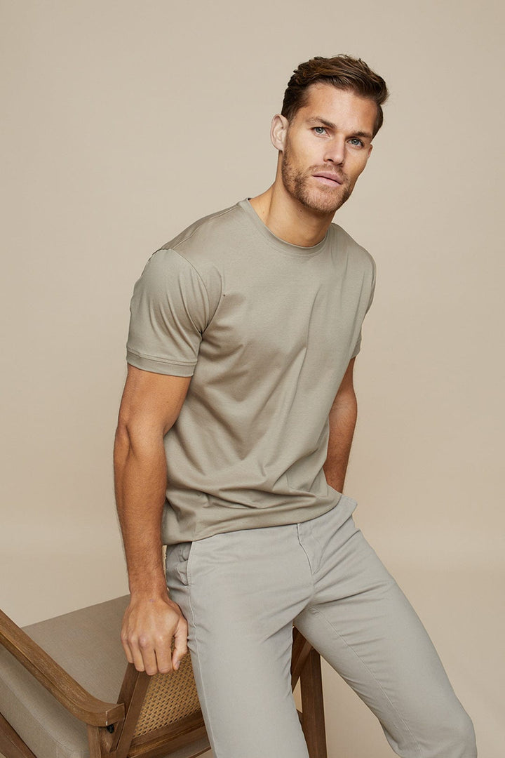 Shiny & Soft Men's T-Shirt made of Mercerized Cotton – Leon