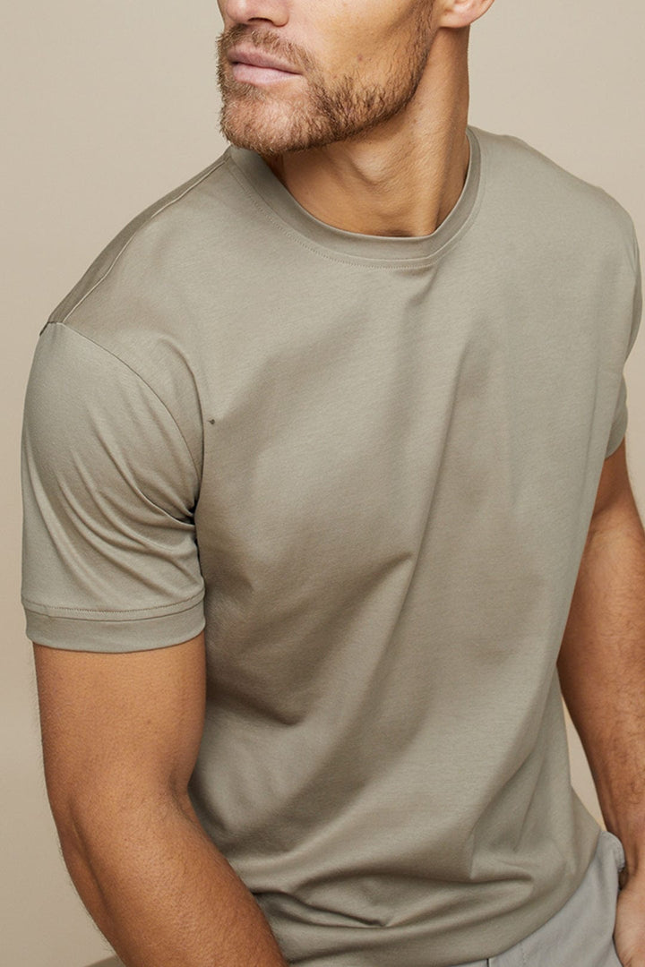 Shiny & Soft Men's T-Shirt made of Mercerized Cotton – Leon
