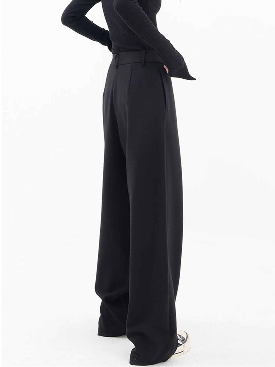 Modern Baggy Women's Pants – Emma
