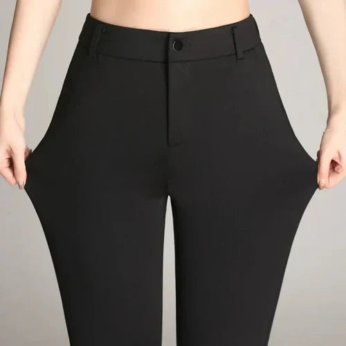 Slim-Fit High-Waist Pants – Mila
