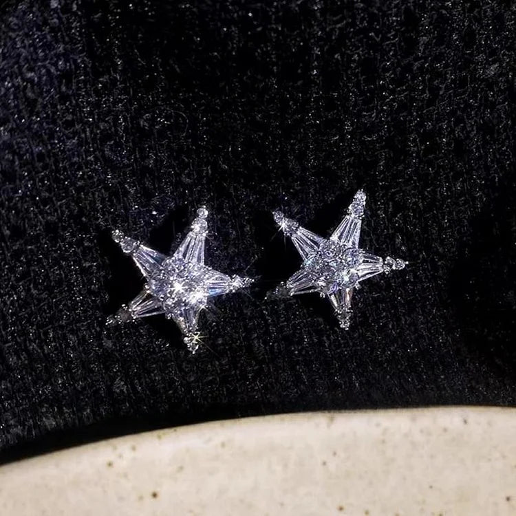 Zirkonia-stjerne-øredobber/ear cuff – Lyric