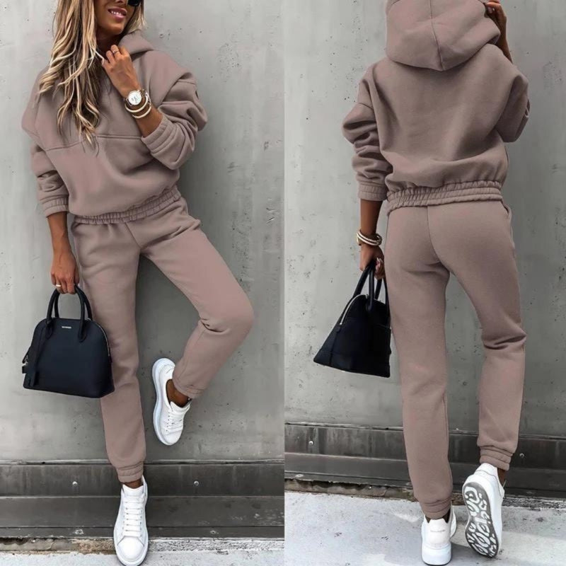 Sporty jogging suit for women - Maria