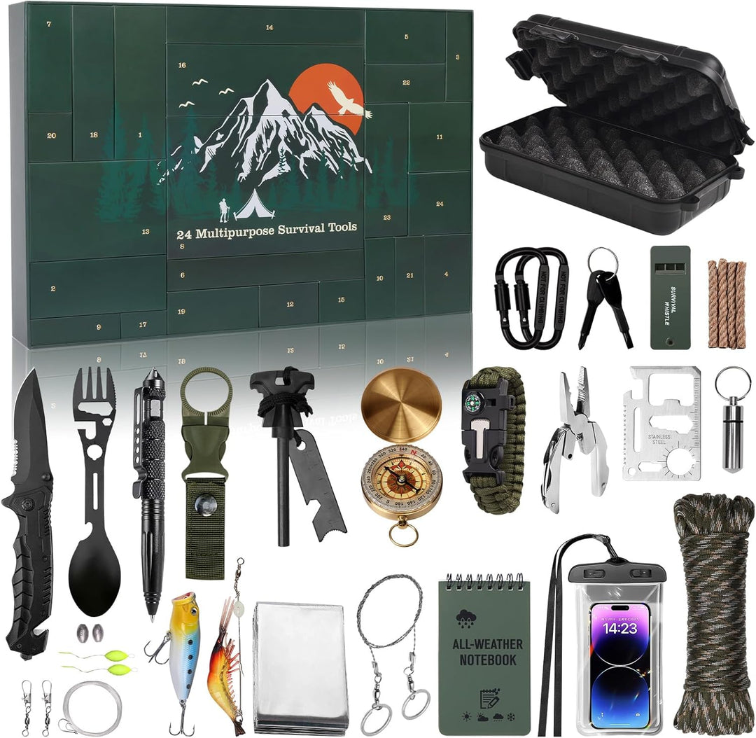 Dunkelgrüner Adventskalender mit Bergmotiv, darunter alle Survival-Werkzeuge und die schwarze Aufbewahrungsbox ausgebreitet 1
