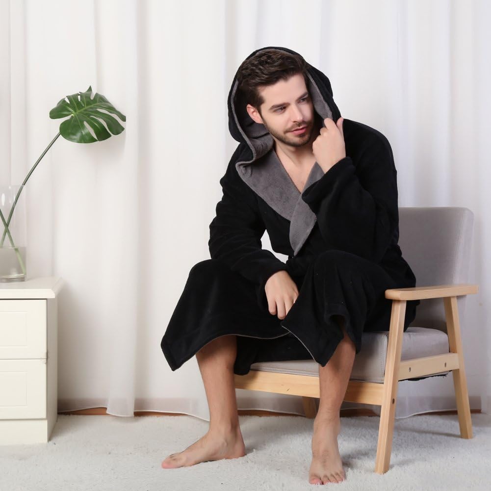 Luxury Men's Bathrobe with Hood - Lars