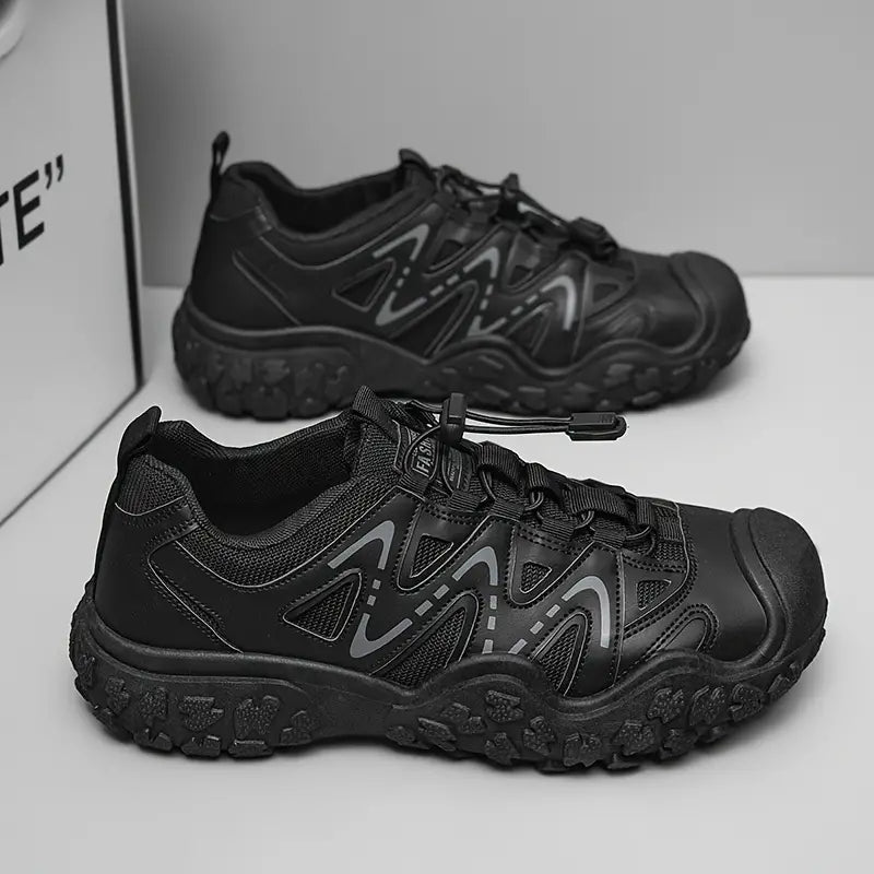 Stilvolle Bergschuhe - MountainStride