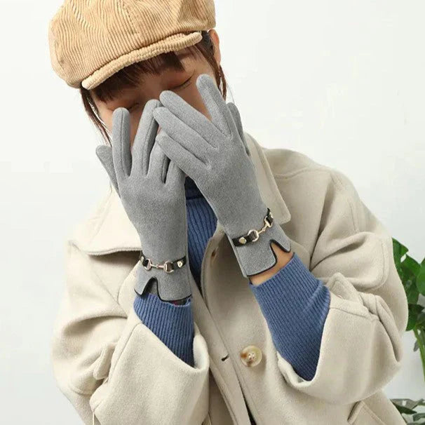 Stylish Autumn and Winter Gloves for Women - Amelia