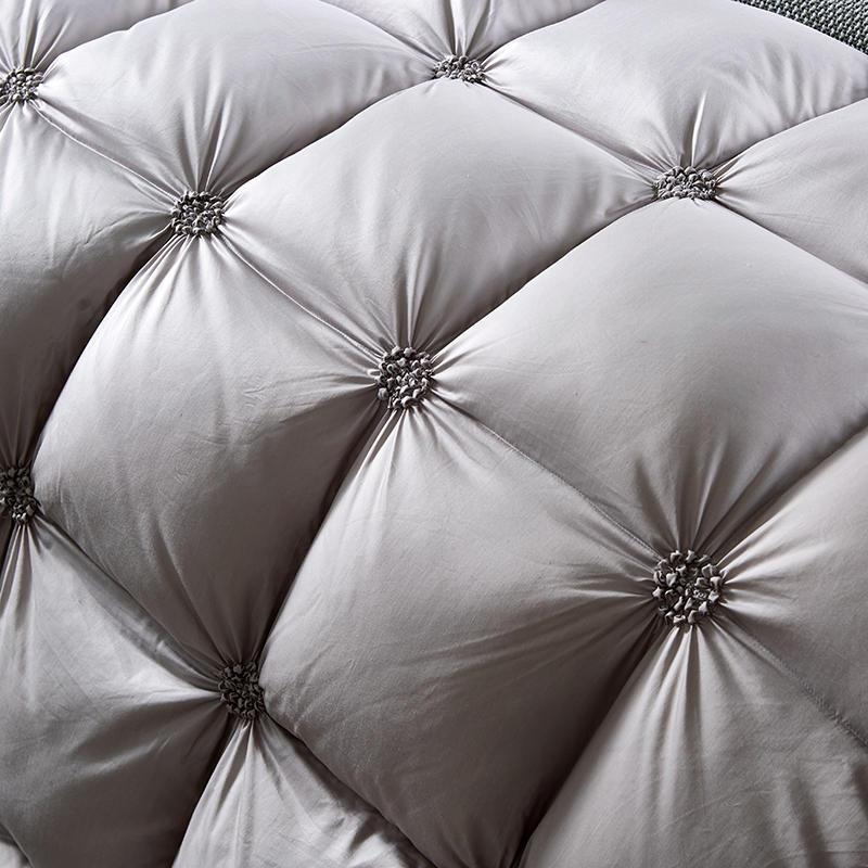 Quilted duvet made of 100% goose down - PlumeLux