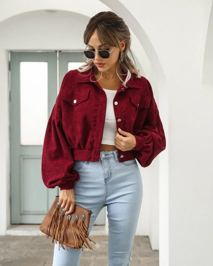 Chaqueta corta de mezclilla con estilo – Amira