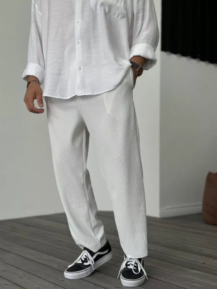 Luxury men's trousers made of soft fabric – Alessio