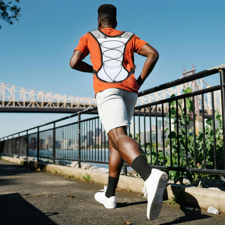 Ultralight Hydration Running Vest with 2L Water Bladder – Dravien