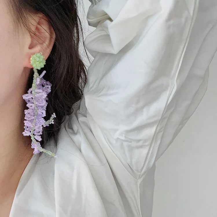 Wisteria dusk-øredobber med skogstema – Aurelia