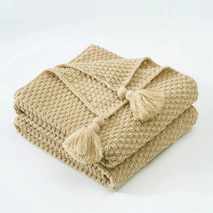 Knitted Wool Blanket with Tassels - NordicCozy