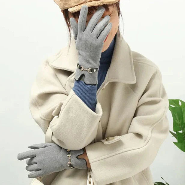 Stylish Autumn and Winter Gloves for Women - Amelia