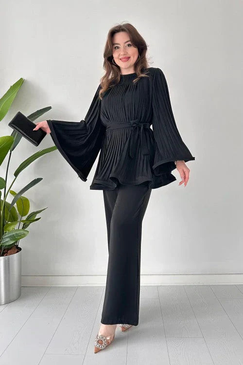 Damen Falten Kleidungsset – Selene