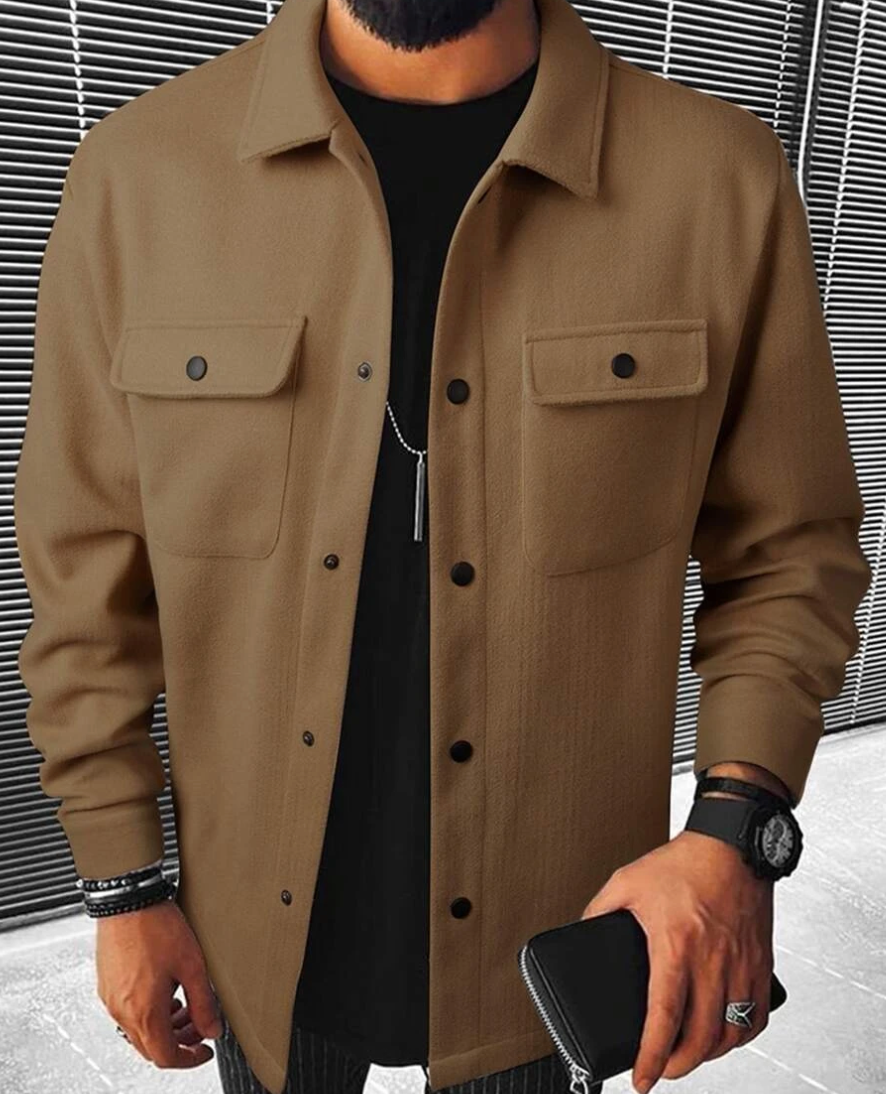 Warm men's shirt with pockets – Mateo