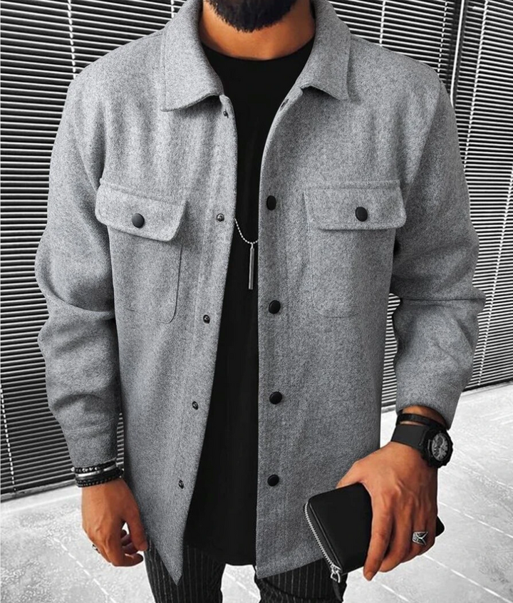 Warm men's shirt with pockets – Mateo