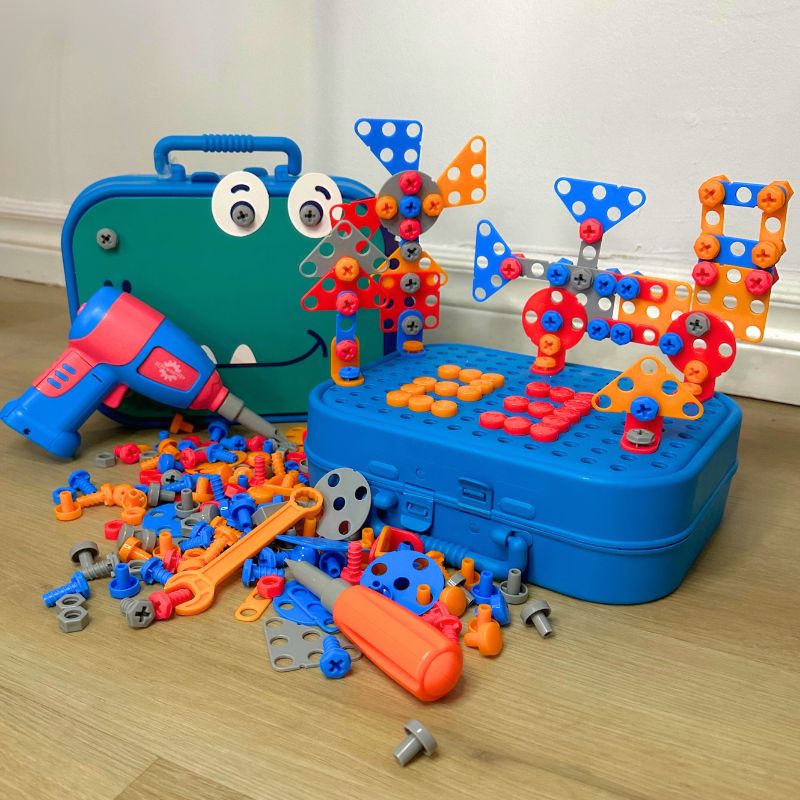 Portable Construction Kit for Children - BuildiBox