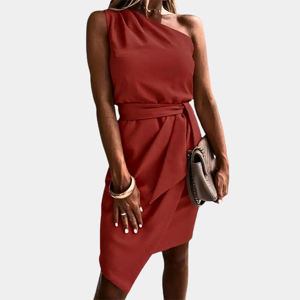 Vestido moderno de un solo hombro con cinturón en la cintura - Adriana