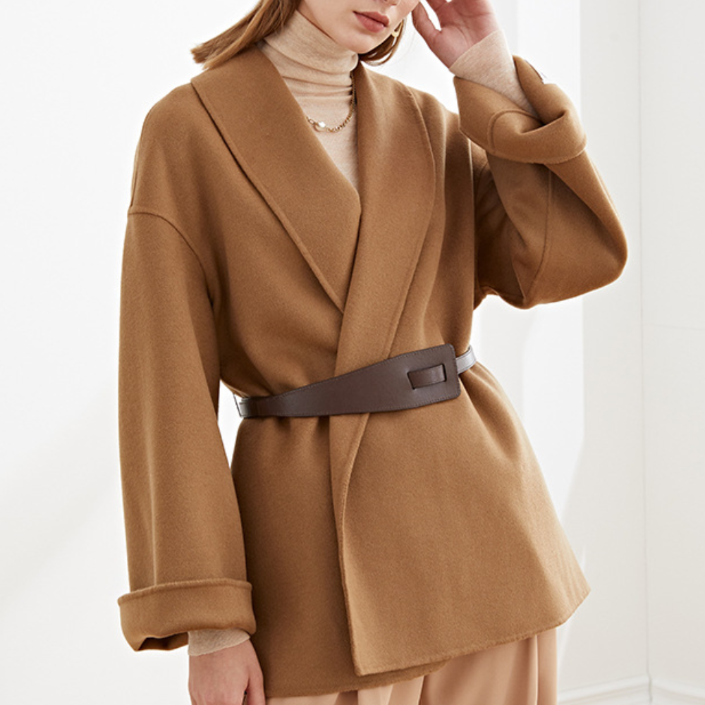 Wool coat with belt – Elvira