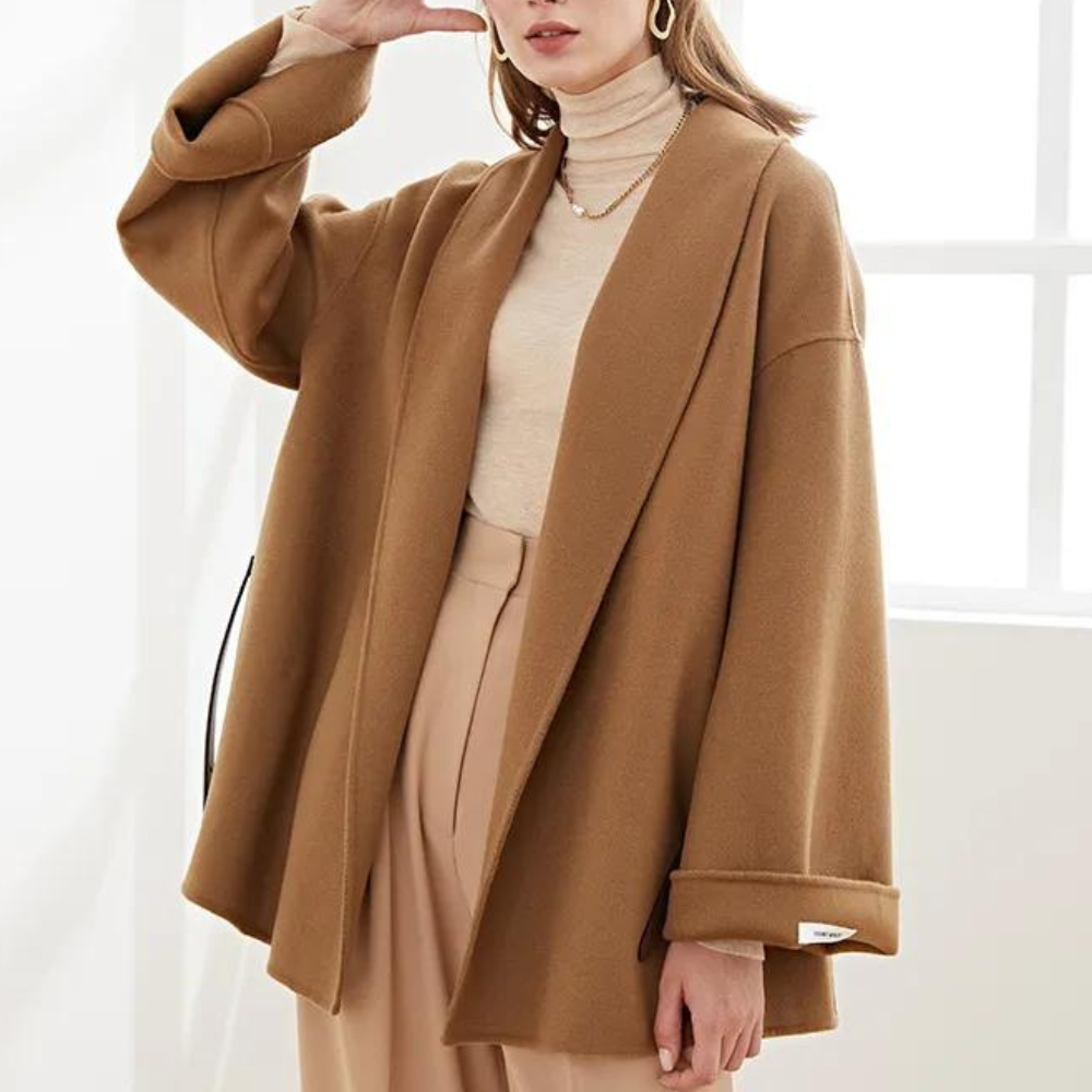 Wool coat with belt – Elvira