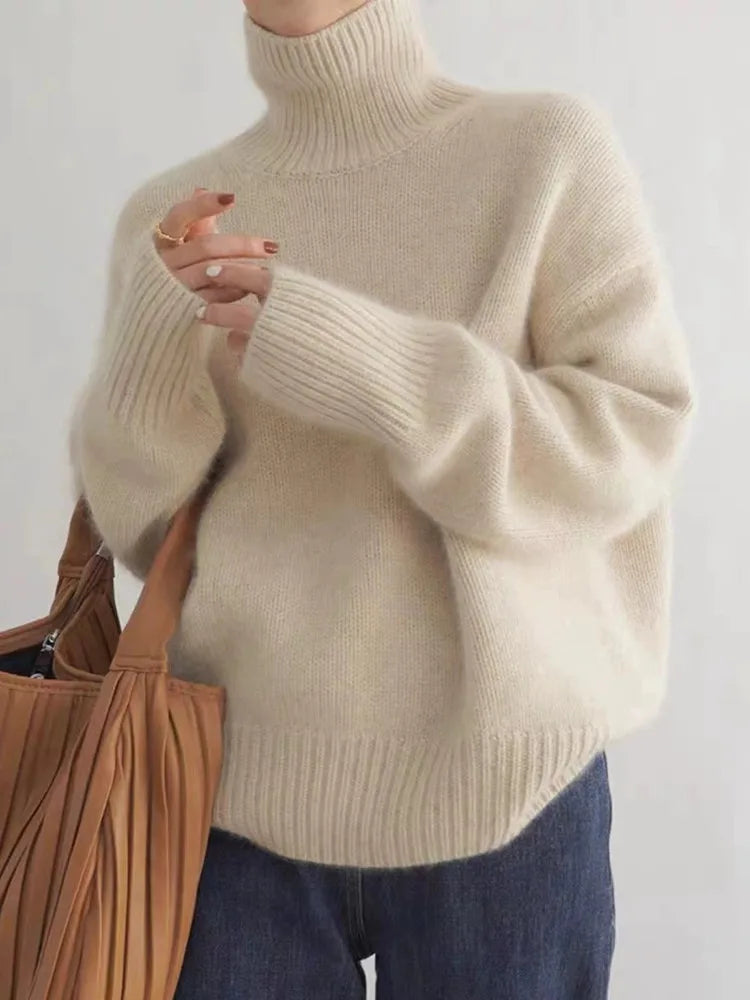 Soft Cashmere Women's Turtleneck Sweater - Seraphina