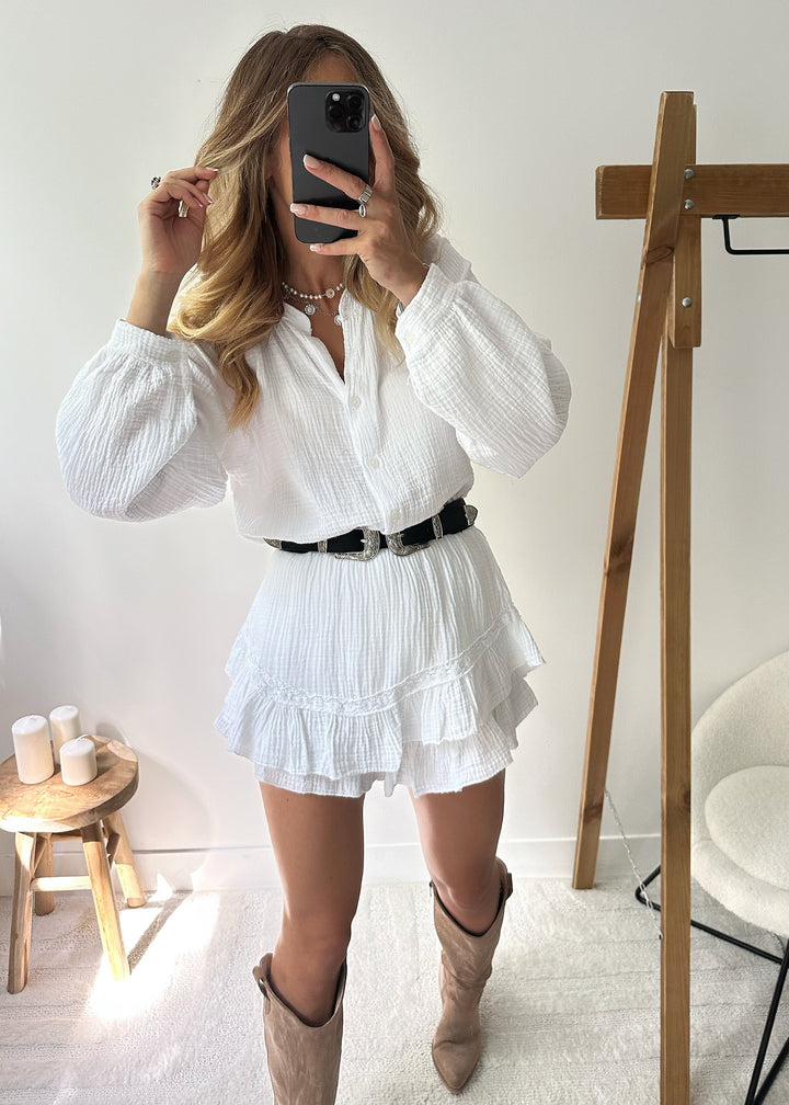 Let bomuldssæt med bluse og flæse-short – Leora
