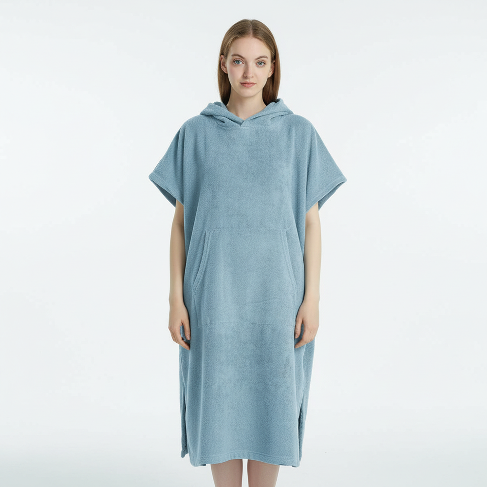 Geräumiger Handtuch-Poncho - KangarooCover