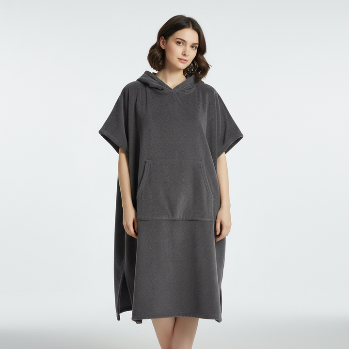 Geräumiger Handtuch-Poncho - KangarooCover