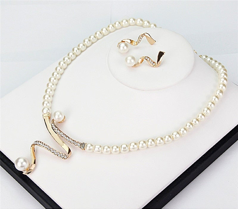 Natürliche Perlen-Schmuckset – Serena